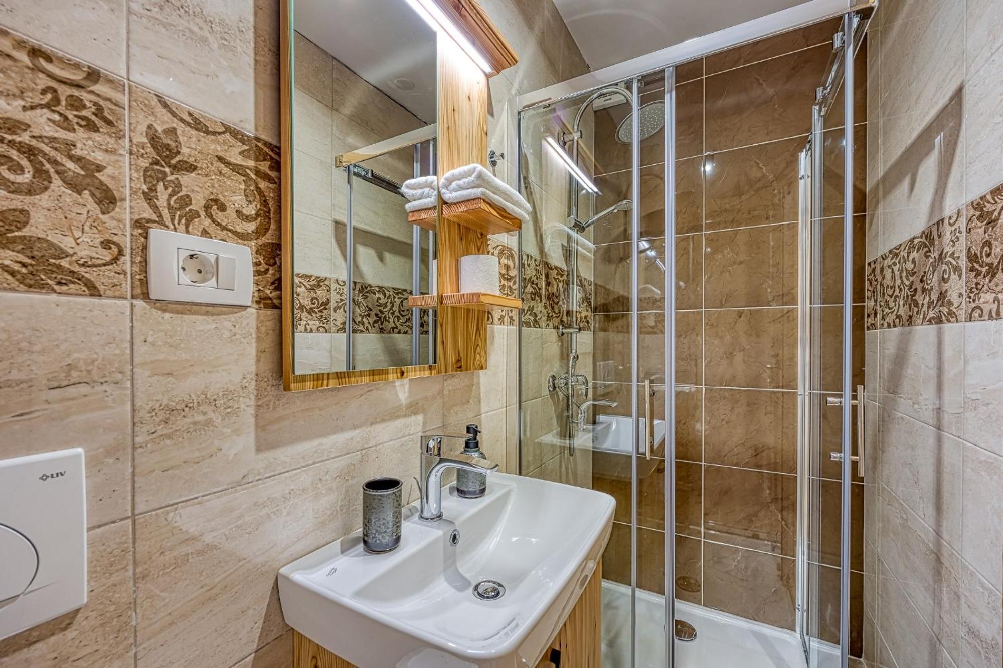 Apartments Viktor Rateče Rom bilde