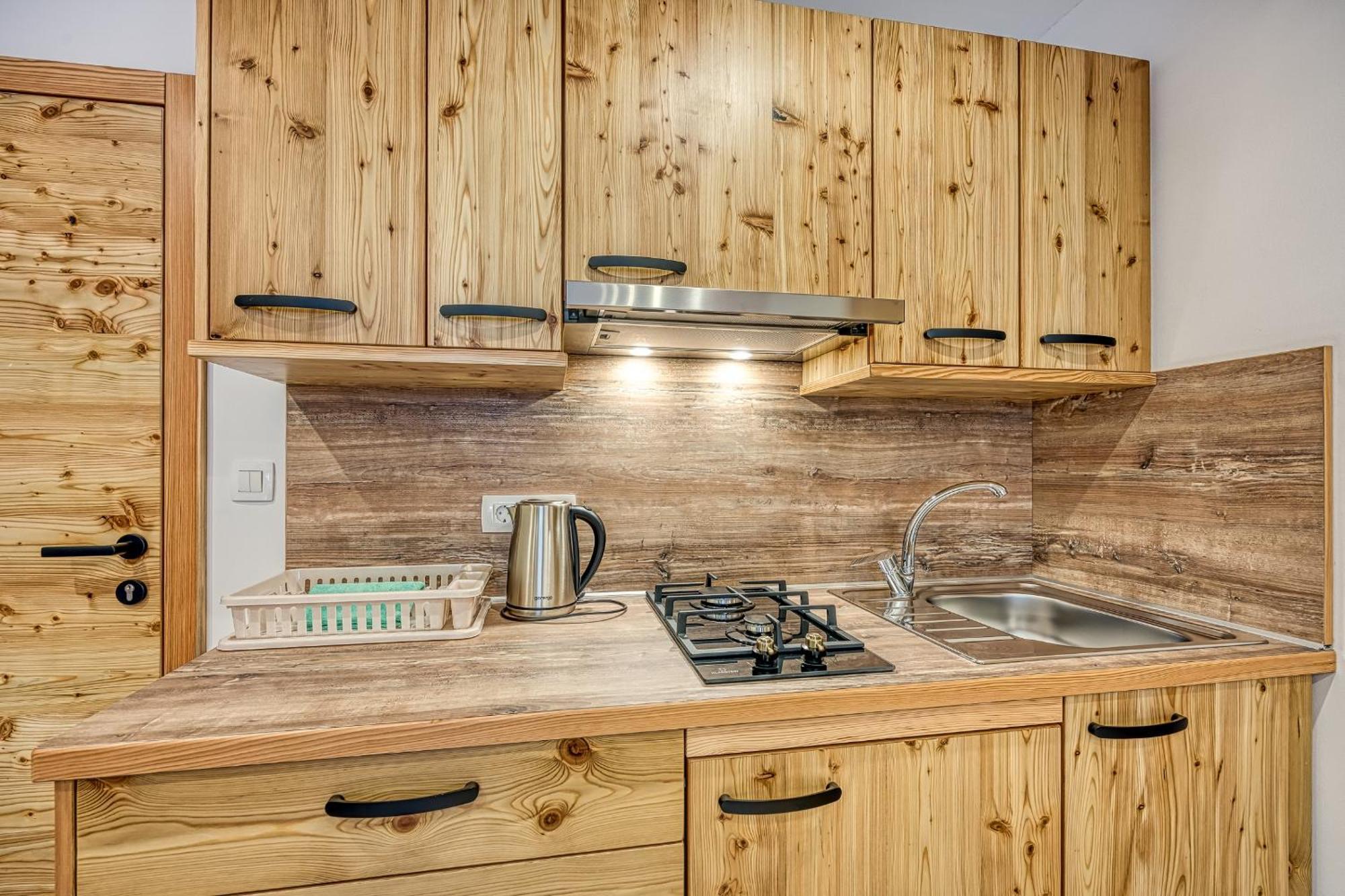 Apartments Viktor Rateče Rom bilde